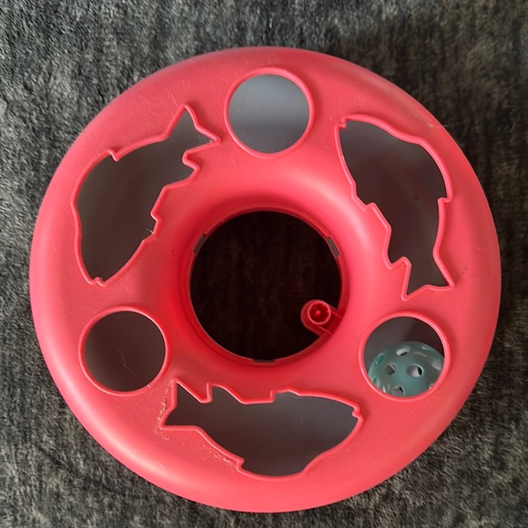 Red Fish-Shaped Cat Toy - Picture 1 of 3